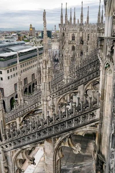 밀라노 대성당, 이탈리아에서 보기 — 스톡 사진