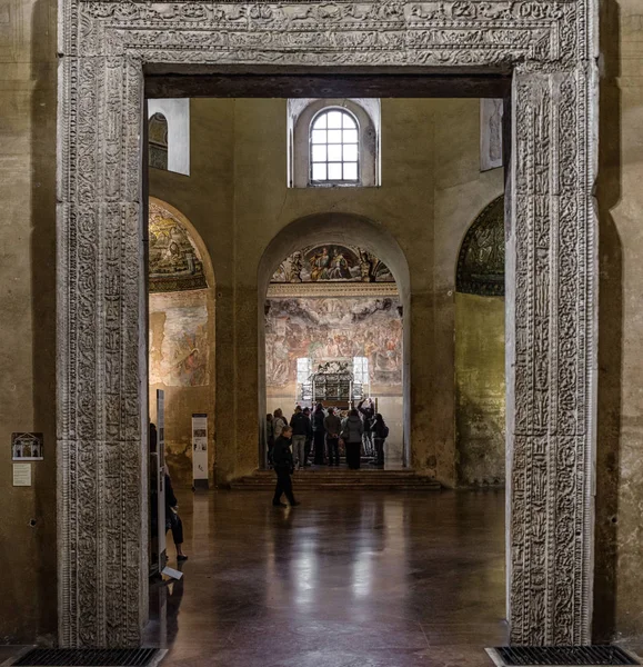 Bazylika San Lorenzo, Milan — Zdjęcie stockowe