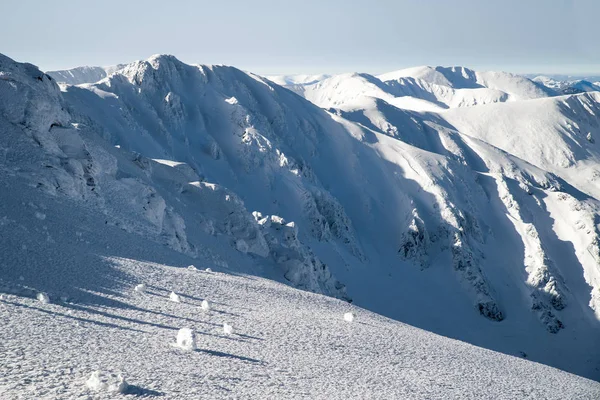 Neige hiver montagne crête paysage — Photo