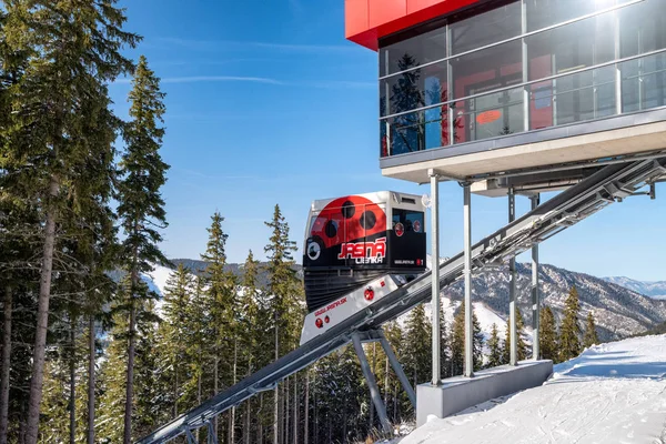 Funicular Twinliner cabin and top station in ski resort Jasna, S — Stok fotoğraf