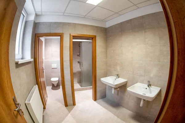 Éviers Toilettes Douche Dans Immeuble Bureaux — Photo