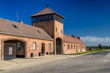 OSWIECIM, POLAND - 7 Mayıs: Auschwitz II - Birkenau, Oswiecim 'de 7 Mayıs 2019