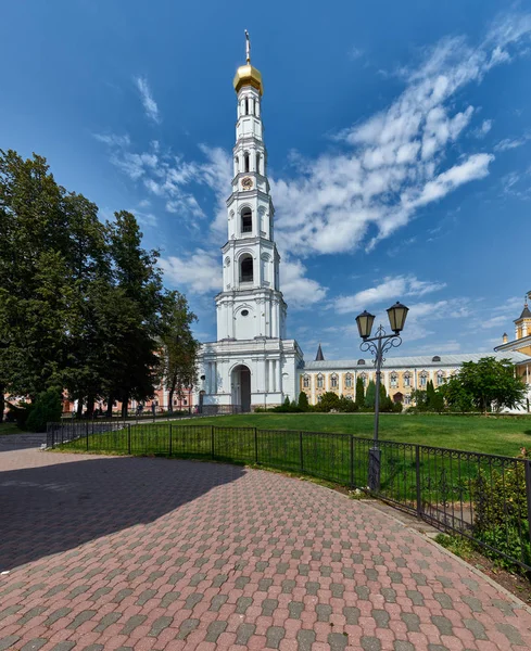 Николаево-Угрешский монастырь, Московская область, Россия . — стоковое фото