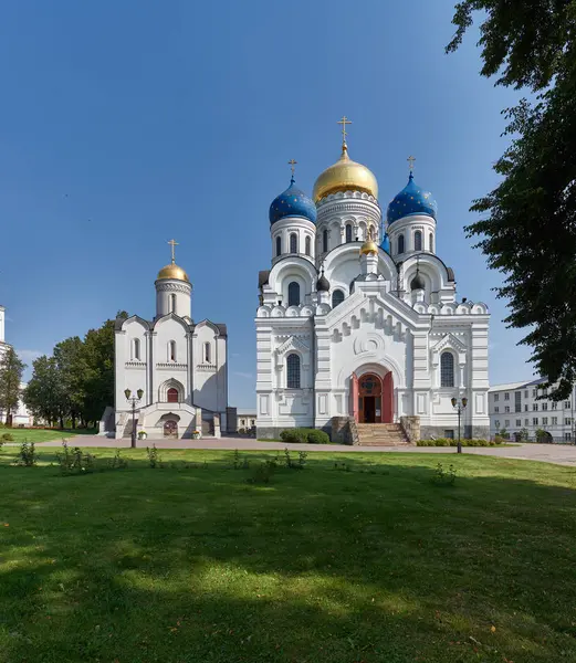 Klooster van Severodvinsk-Ugreshsky, Moscow region, Rusland. — Stockfoto