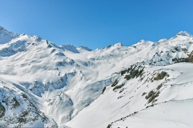 Dağ Baksan Vadisi, Elbrus, Rusya Federasyonu.