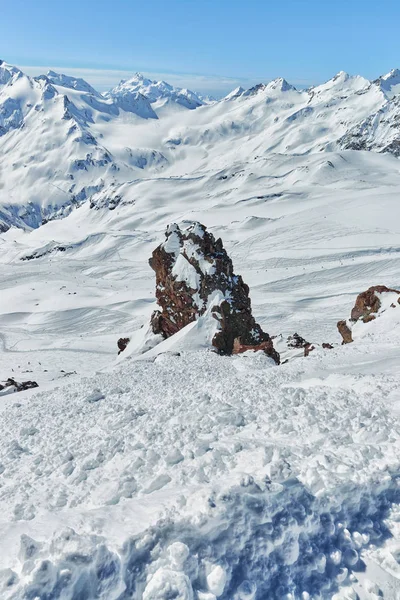 Mountain Baksan valley, Elbrus, Rússia . — Fotografia de Stock