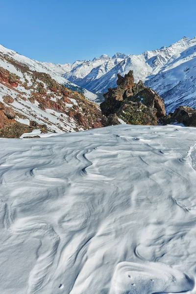 Mountain Baksan valley, Elbrus, Rússia . — Fotografia de Stock