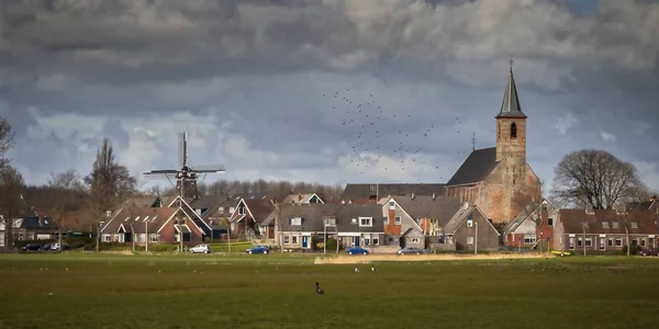 Malé vesnice scéna Nizozemsko — Stock fotografie