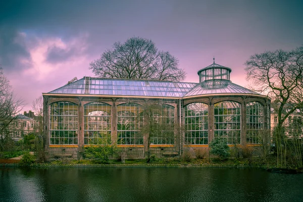 Historisches Gewächshaus hortus botanicus Amsterdam im Retro-Look — Stockfoto
