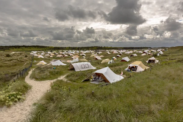 Camping en las dunas — Foto de Stock