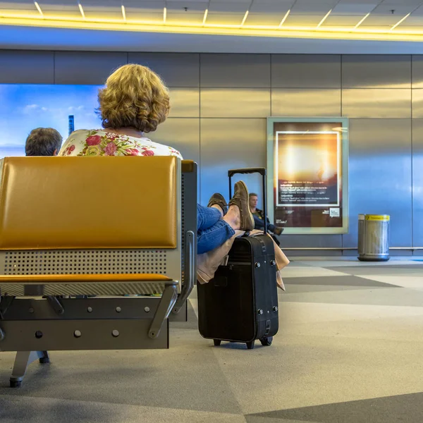 Passenger waiting area in airport — Stock Photo, Image