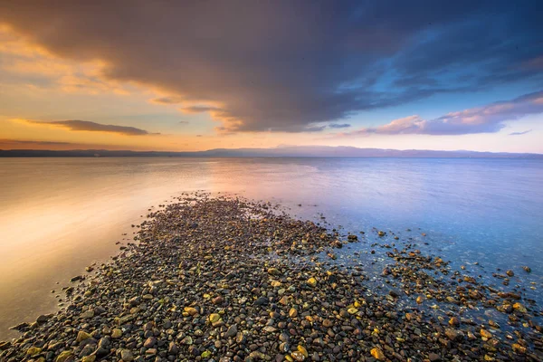 Embouchure de la rivière sur l'île de Lesbos — Photo