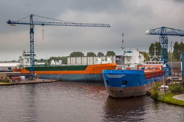 İç Gezinti gemiler bir Harbor