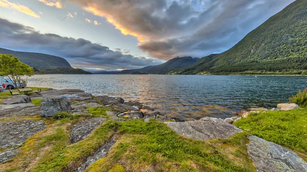 Sunset over Romsdalsfjorden — Stockfoto