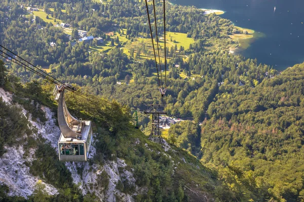 Teleferik teleferik Triglav Ulusal Parkı'nda — Stok fotoğraf