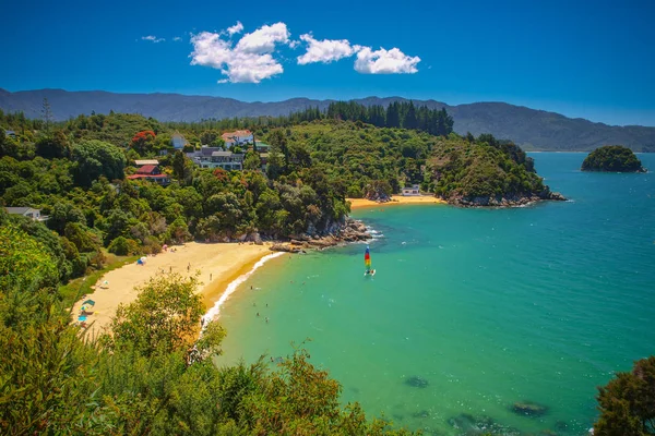 Pequena Baía com Sandy Beach — Fotografia de Stock