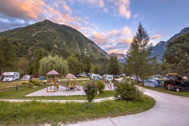 Kamp Triglav Ulusal Parkı'nda