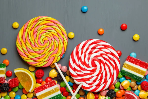 Multi-colored sweets and chewing gum background — Stock Photo, Image