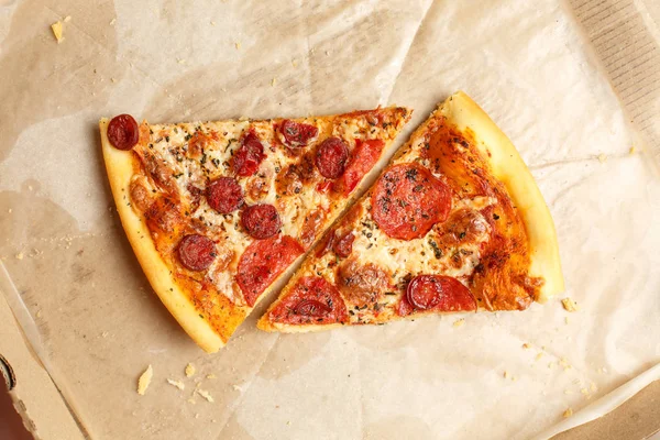 Pengiriman pizza. Menu pizza . — Stok Foto