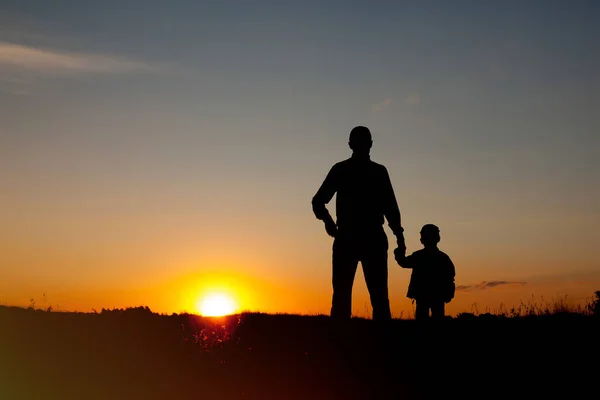 Silhouette Man His Son Sunset Background — Stock Photo, Image