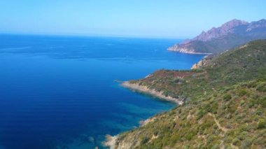 plaj ve azure su