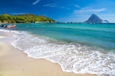 Porto Taverna beach, Sardunya, İtalya, Europe. 