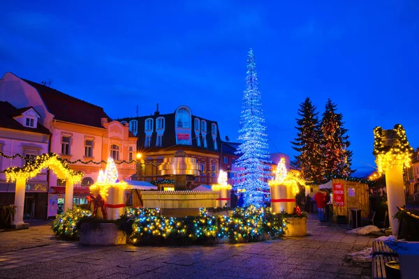 Poprad Slovakia Januar 2018 Egidius Street Night Christmas Decorations Lights — Stock Photo, Image