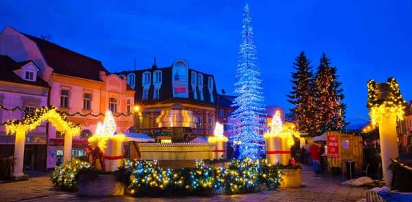 Poprad Slovakia Januar 2018 Egidius Street Night Christmas Decorations Lights — Stock Photo, Image