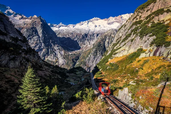 Gelmer Funiculaa Perto Grimselpass Alpes Suíços Gelmersee Suíça Suíça — Fotografia de Stock