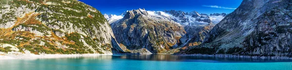 Gelmer Lake Blízkosti Grimselpass Švýcarských Alpách Gelmersee Švýcarsko — Stock fotografie