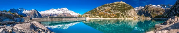 Gelmer Lake Blízkosti Grimselpass Švýcarských Alpách Gelmersee Švýcarsko — Stock fotografie