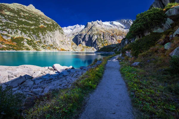 Gelmermeer Bij Grimselpass Zwitserse Alpen Gelmersee Zwitserland Berner Oberland Zwitserland — Stockfoto