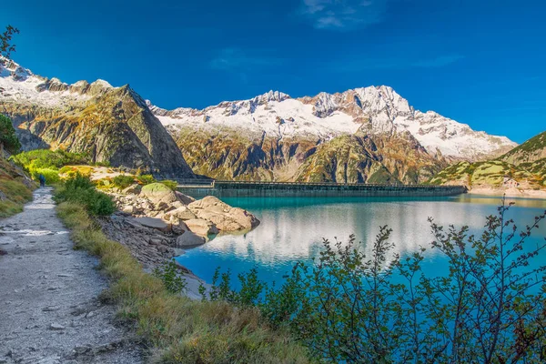 Jezioro Gelmer Pobliżu Grimselpass Alpach Szwajcarskich Gelmersee Szwajcaria — Zdjęcie stockowe