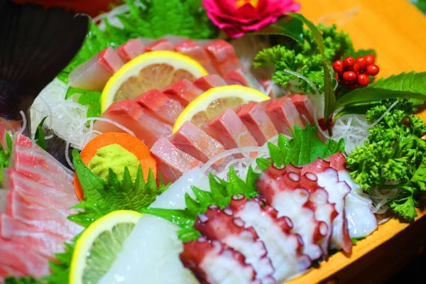 日本で生の魚の Sashimisliced Fishslices — ストック写真