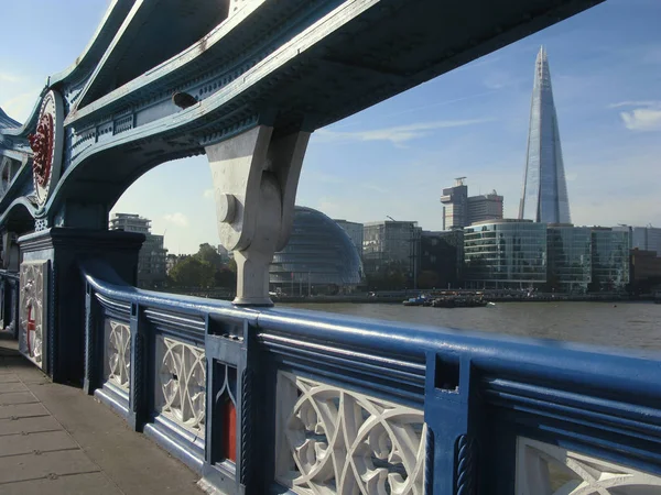 Vista de Londres de Tower Bridge, Reino Unido — Fotografia de Stock