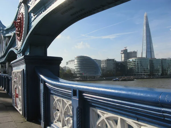 View of London from Tower Bridge, United Kingdom — Stock Photo, Image