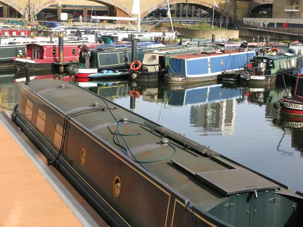 Boats in Limehouse Basin, London, England, UK — Stock Photo, Image