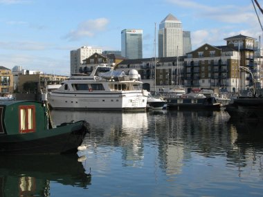 Limehouse Havzası, Londra, İngiltere, İngiltere'de tekneler