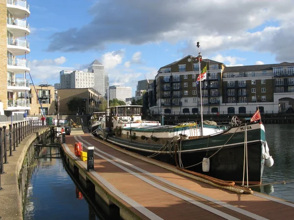 Limehouse Havzası, Londra, İngiltere, İngiltere'de tekneler