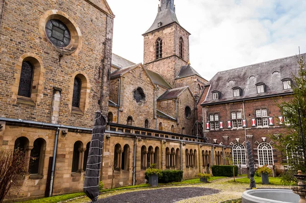 Rolduc - Abadía medieval en Kerkrade, Países Bajos —  Fotos de Stock