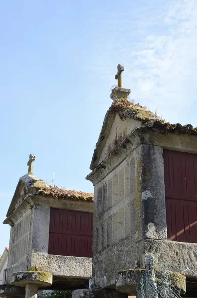 Horreos en Comabrro — Foto de Stock