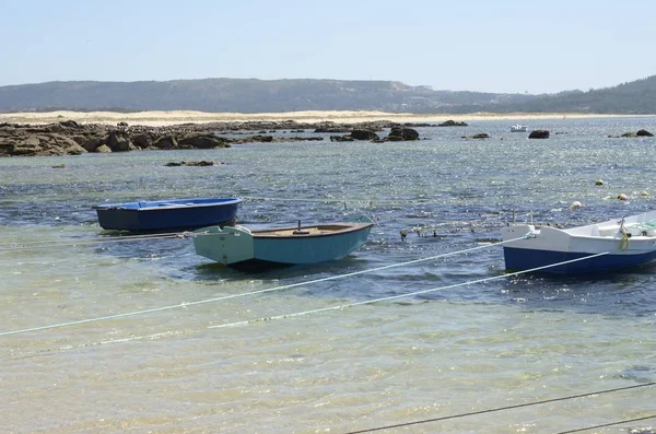 Blå fiskebåtar — Stockfoto