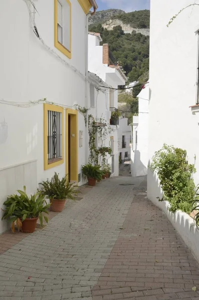 Alley in Ojen — Stock Photo, Image