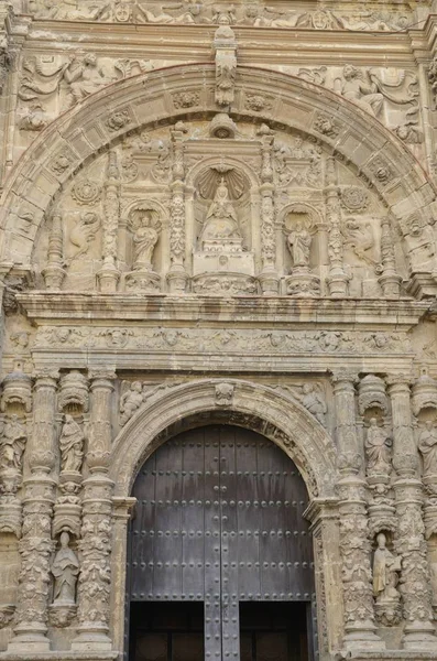 Entrada de la Iglesia Prioritaria —  Fotos de Stock