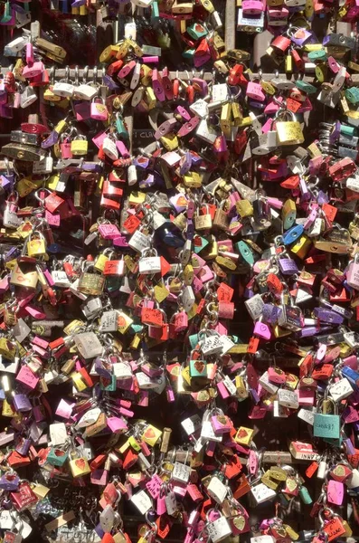 Background of Lover locks — Stock Photo, Image