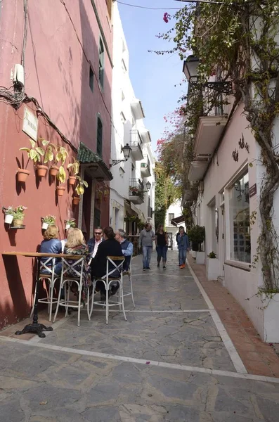 Marbella büyüleyici sokakta — Stok fotoğraf
