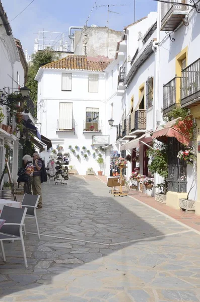 Weiße Straße in Marbella — Stockfoto