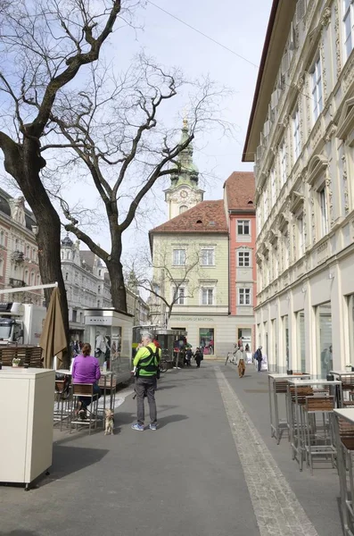 Vista sulla strada urbana Graz — Foto Stock