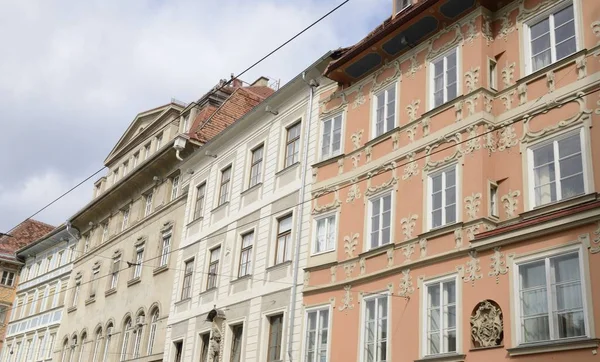 Edifici nella strada principale — Foto Stock