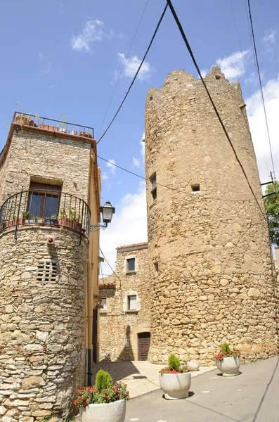 Kleine stenen toren — Stockfoto